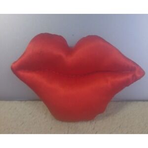 Vintage 1985 Hallmark Red Lips Plush Sewn Toy VDT381-6 Retro Valentine 4 Inch